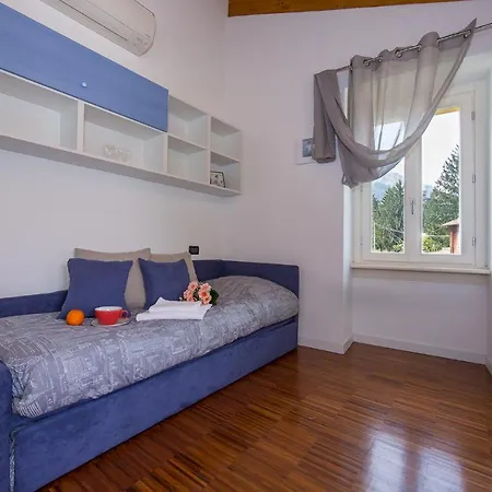 Sleeps 6 Pool Air Con Casa de Férias *